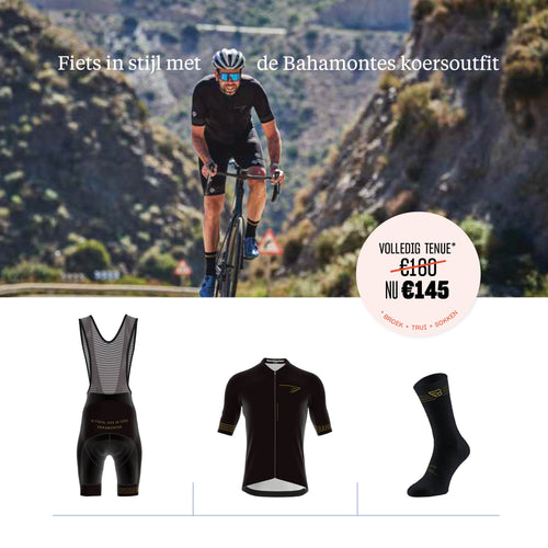 Volledige koerstenue Vrouwen + zwarte sokken